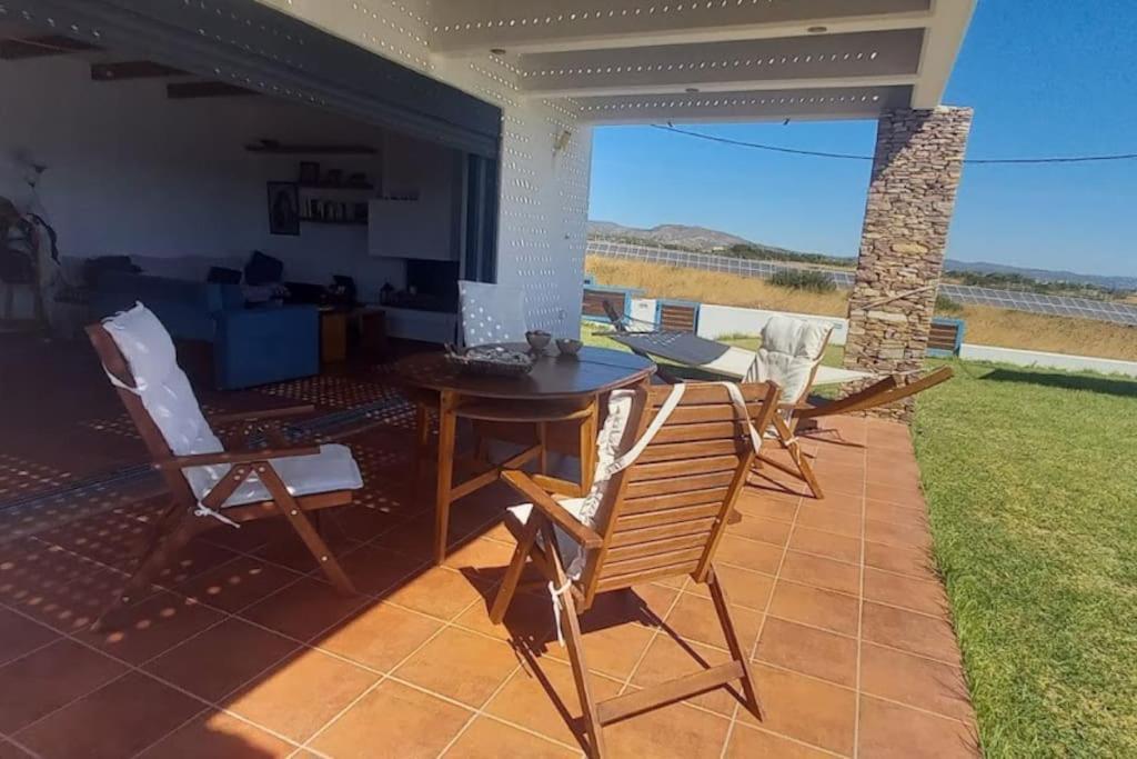 Cristelia Seafront & Pool Villa Lachania  Exterior photo