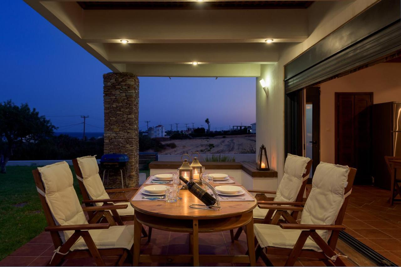 Cristelia Seafront & Pool Villa Lachania  Exterior photo